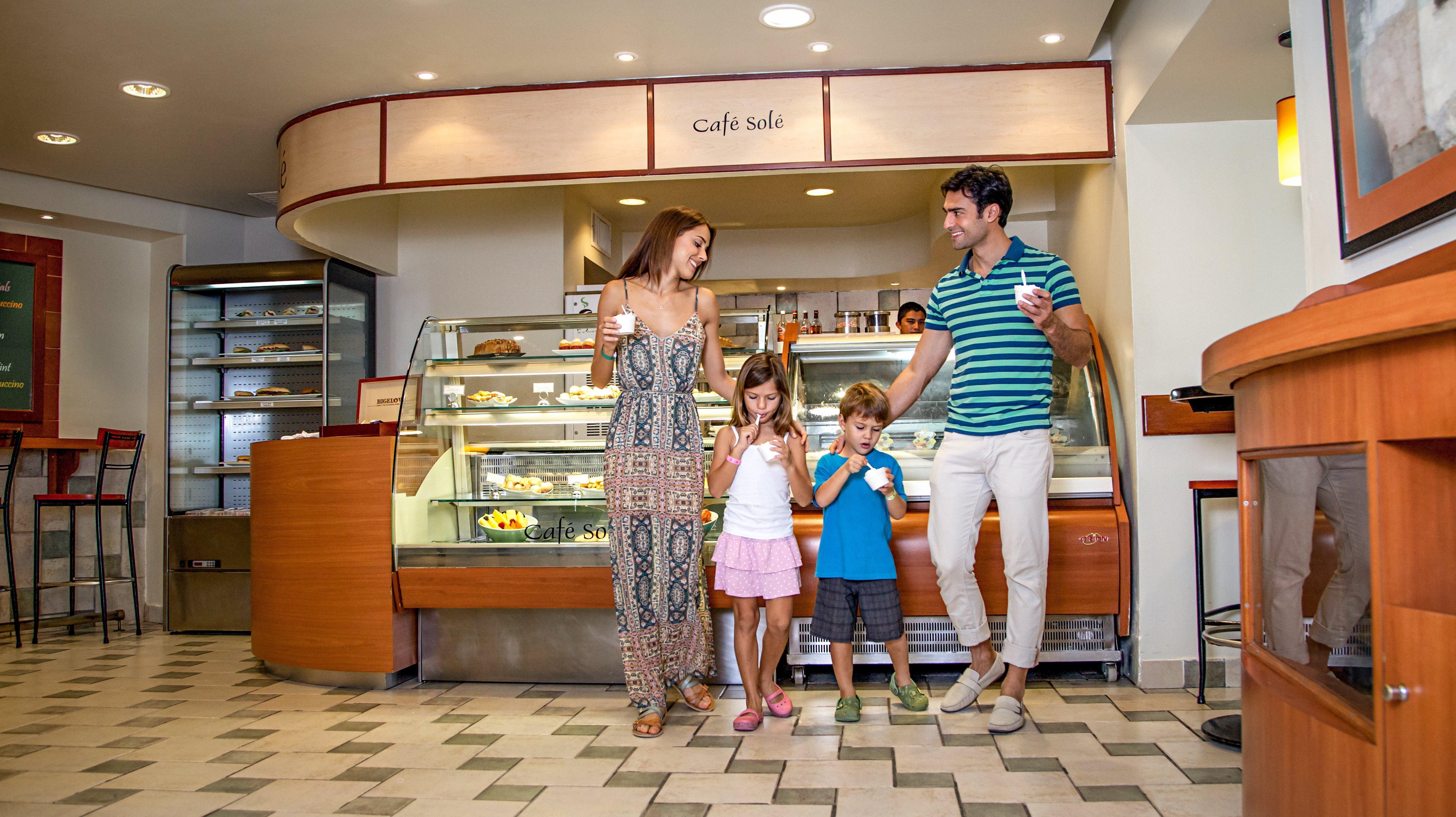 Grand Park Royal Cancun (Adults Only) Exterior foto Café Milano
